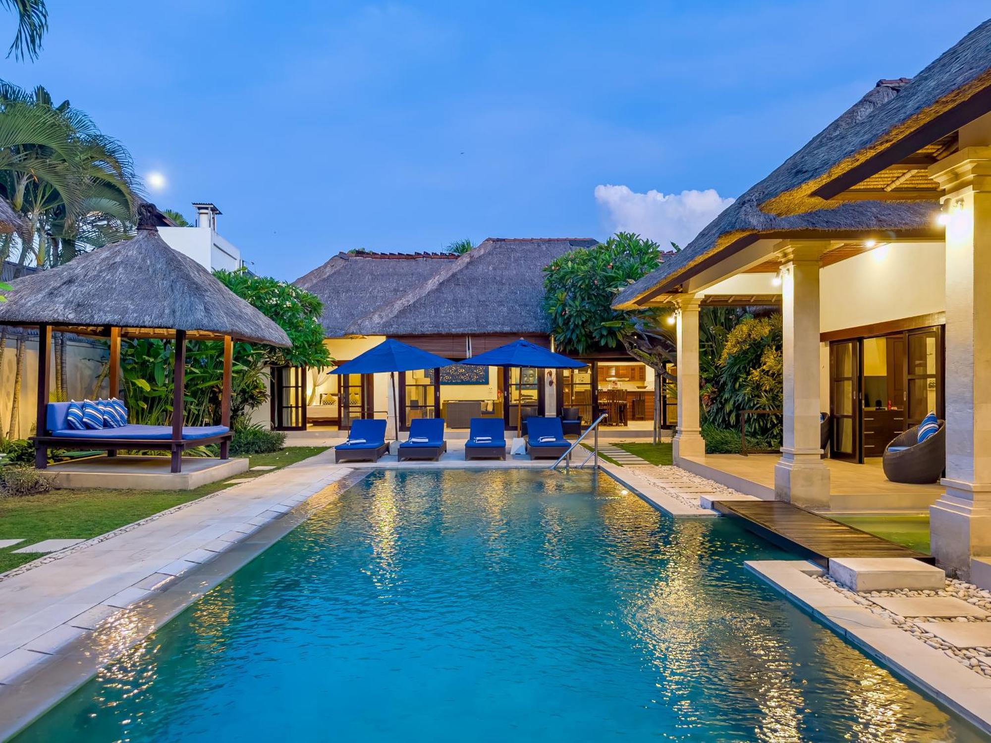 Villa Bugis Drupadi Seminyak Exterior foto