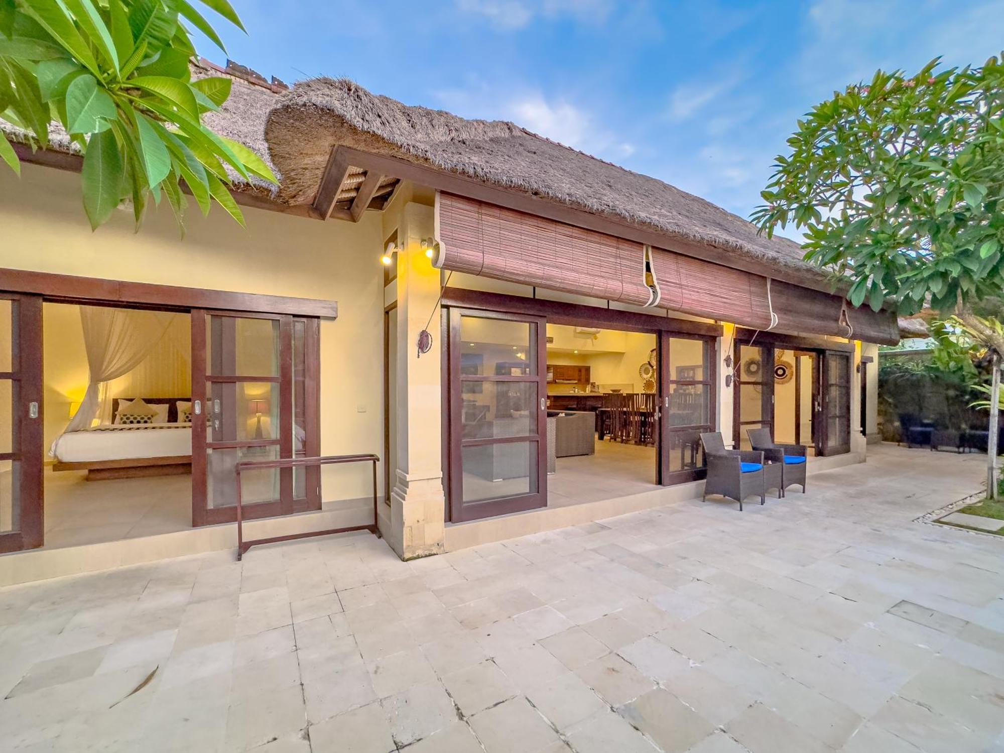 Villa Bugis Drupadi Seminyak Cameră foto
